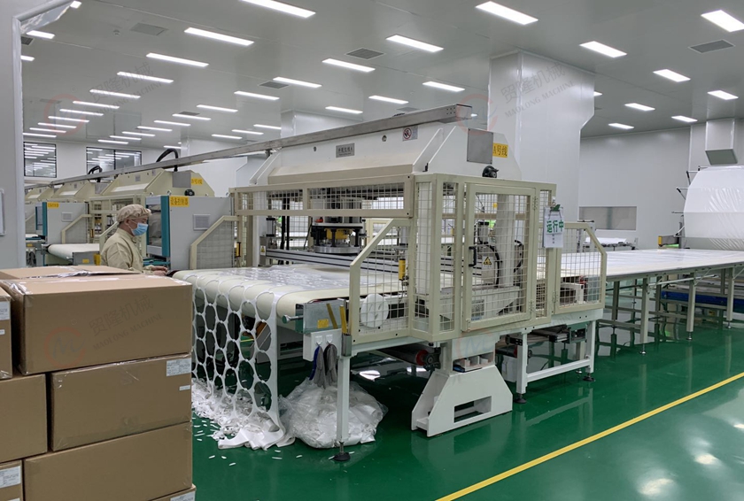 全自动无纺布面膜裁切生产线 全自动无纺布面膜裁切生产线