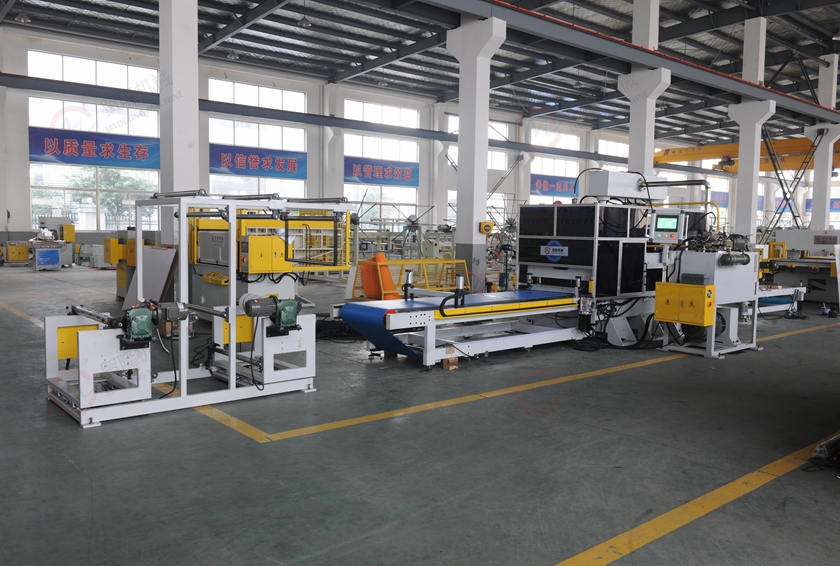 汽车安全气袋无纺布裁断机 汽车安全气袋无纺布裁断机