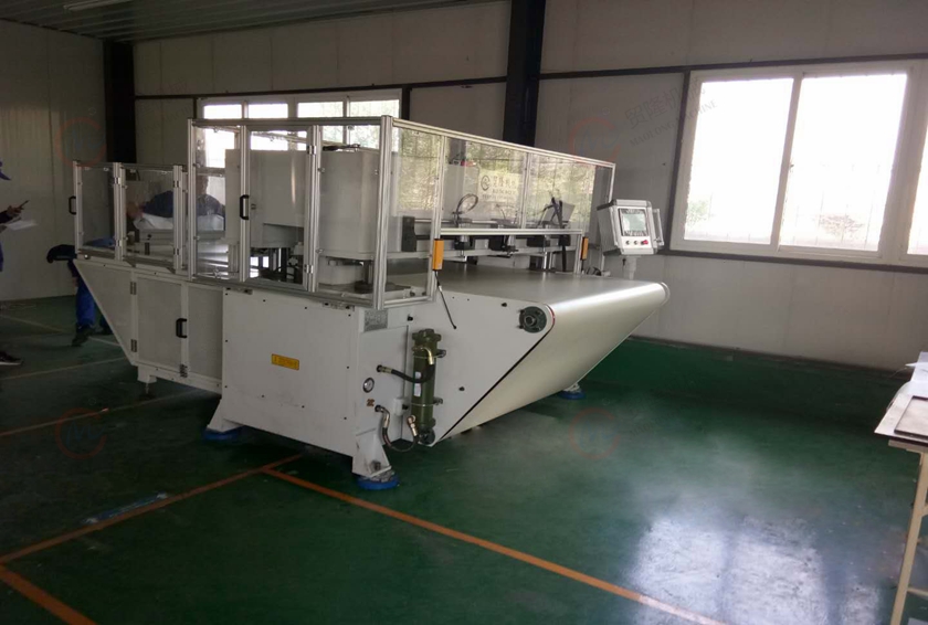 全自动汽车用品玻璃纤维裁断机 全自动汽车用品玻璃纤维裁断机