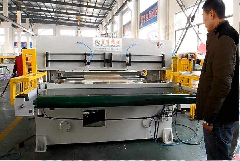 深圳汽车座椅海棉裁切机 深圳汽车座椅海棉裁切机