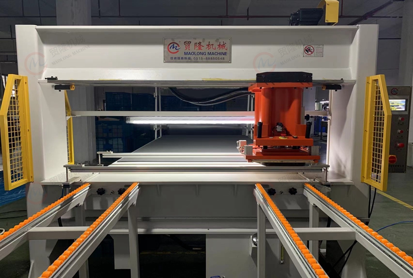 单缸自动送料裁断机 单缸自动送料裁断机