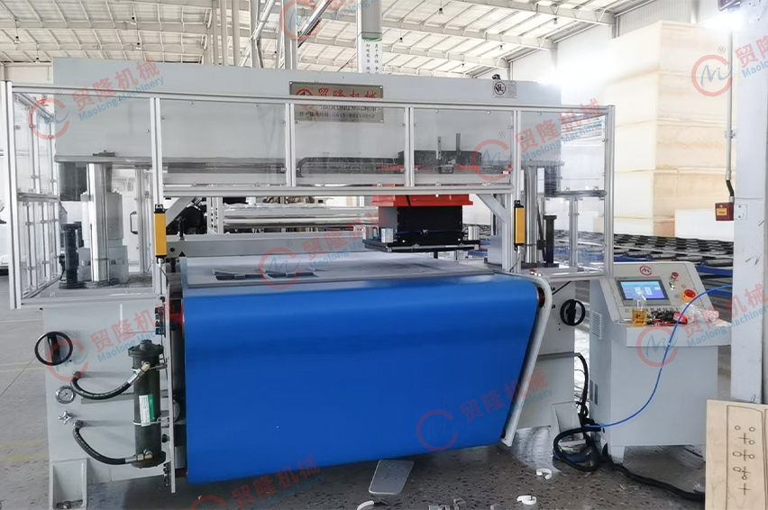 汽车内饰海绵成型裁切机 汽车内饰海绵成型裁切机