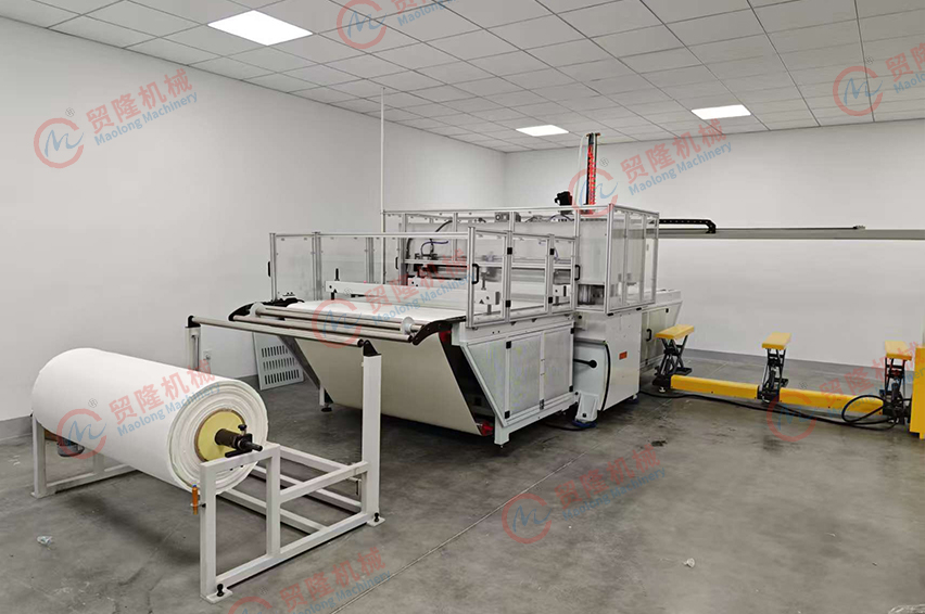 深圳陶瓷纤维毡全自动裁切机 深圳陶瓷纤维毡全自动裁切机