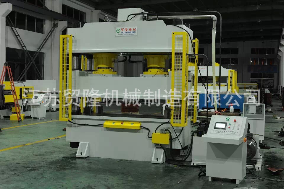 裁断机与其他切割设备的区别是什么? 裁断机与其他切割设备的区别是什么?