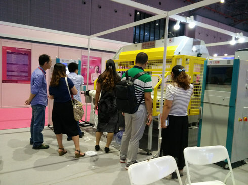 面膜裁断机 面膜裁断机